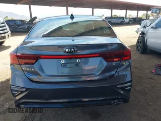 2021 Kia Forte LXS z VIN 3KPF24AD7ME294409, wystawiony jako IAAI lot #42124606 z przebiegiem 91 567 mil mil oraz . Historia ofert i sprzedaży dostępna na DreamBid. Obrazek 16.
