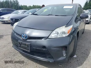 2014 Toyota Prius Four with VIN JTDKN3DUXE0361915, listed as a IAAI auction lot 42785286 with 303,354 mi miles and . Bid and sale history available at DreamBid. Image 6.