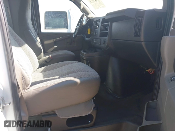 2019 Chevrolet Express Cargo Van with VIN 1GCWGAFP6K1173549, listed as a IAAI auction lot 42082743 with 86,763 mi miles. Bid and sale history available at carsss.com. Image 5.
