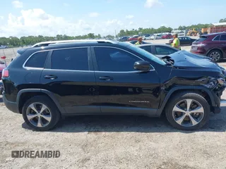 2019 Jeep Cherokee Limited with VIN 1C4PJLDX4KD439914, listed as a IAAI auction lot 42384981 with 52,470 mi miles and . Bid and sale history available at DreamBid. Image 13.