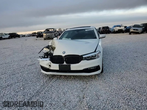 2018 BMW 5 Series 530i xDrive with VIN WBAJA7C50JWA72008, listed as a Copart auction lot 84822624 with Not Provided miles and Salvage Title. Bid and sale history available at carsss.com. Image 12.