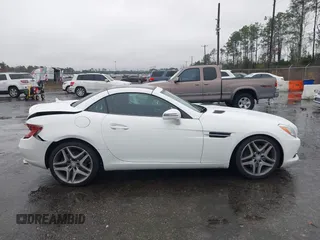 2016 Mercedes-Benz SLK 300 with VIN WDDPK3JA5GF125784, listed as a IAAI auction lot 41618653 with 81,265 mi miles and . Bid and sale history available at DreamBid. Image 14.