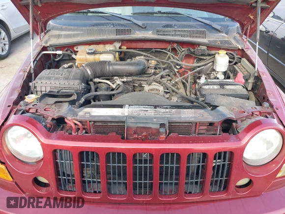 2005 Jeep Liberty Limited with VIN 1J4GK58K15W686107, listed as a IAAI auction lot 42015682 with 153,494 mi miles. Bid and sale history available at carsss.com. Image 10.