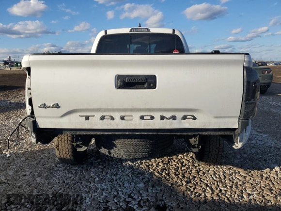 2021 Toyota Tacoma 4WD SR5 with VIN 3TMDZ5BN0MM101524, listed as a Copart auction lot 47534145 with 112,792 mi miles and Salvage Title. Bid and sale history available at carsss.com. Image 6.