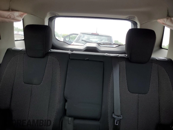 2014 GMC Terrain SLE z VIN 2GKALREK5E6319570, wystawiony jako Copart lot #58217445 z przebiegiem Nie podano mil oraz Szkoda całkowita • Salvage title. Historia ofert i sprzedaży dostępna na DreamBid. Obrazek 10.