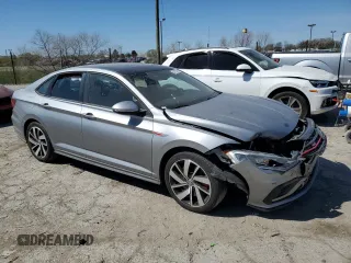 2019 Volkswagen Jetta GLI S z VIN 3VW6T7BU2KM254364, wystawiony jako Copart lot #53182095 z przebiegiem 63 972 mil mil oraz Szkody całkowita. Historia ofert i sprzedaży dostępna na DreamBid. Obrazek 4.