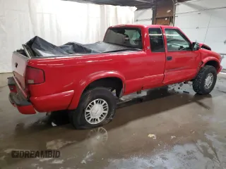 2000 GMC Sonoma SLS w/1SJ Pkg with VIN 1GTCT19W7Y8295371, listed as a Copart auction lot 78570054 with 147,987 mi miles and Salvage Title. Bid and sale history available at carsss.com. Image 3.
