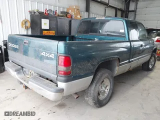 1998 Dodge Ram 1500 with VIN 3B7HF13Z1WG234475, listed as a IAAI auction lot 41523893 with 195,646 mi miles. Bid and sale history available at carsss.com. Image 4.