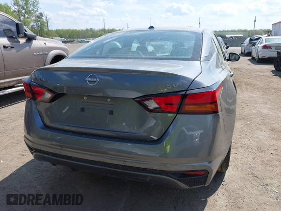 2024 Nissan Altima 2.5 SV with VIN 1N4BL4DV6RN354978, listed as a IAAI auction lot 42093474 with 22,406 mi miles. Bid and sale history available at carsss.com. Image 16.