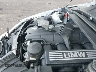 2011 BMW 3 Series 328i xDrive с VIN WBAPK5G5XBNN26954, выставлен на аукционе IAAI как лот 43084396 с пробегом 98 552 миль миль и . История ставок и продаж доступна на DreamBid. Изображение 19.