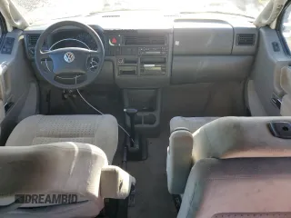2003 Volkswagen EuroVan MV с VIN WV2MB47053H012029, выставлен на аукционе Copart как лот 68222234 с пробегом 247 494 миль миль и Списание • Salvage title. История ставок и продаж доступна на DreamBid. Изображение 8.