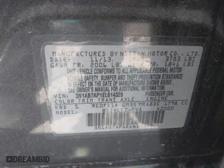 2014 Nissan Sentra S with VIN 3N1AB7AP1EL614328, listed as a IAAI auction lot 41989790 with 86,599 mi miles. Bid and sale history available at carsss.com. Image 9.