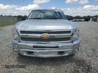 2012 Chevrolet Silverado 1500 LT with VIN 1GCRKSE70CZ302178, listed as a Copart auction lot 52962025 with 203,780 mi miles and Salvage Title. Bid and sale history available at DreamBid. Image 5.