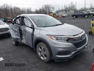2021 Honda HR-V LX with VIN 3CZRU6H30MM705682, listed as a IAAI auction lot 41739047 with 38,739 mi miles. Bid and sale history available at carsss.com. Image 1.