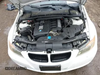 2007 BMW 3 Series 328i with VIN WBAVA335X7P141314, listed as a IAAI auction lot 41773135 with 131,955 mi miles. Bid and sale history available at carsss.com. Image 10.
