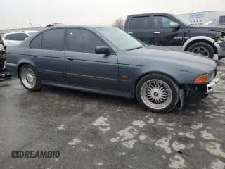 2000 BMW 5 Series 528iA with VIN WBADM6349YGU22646, listed as a Copart auction lot 42733845 with 203,661 mi miles and Salvage Title. Bid and sale history available at carsss.com. Image 4.