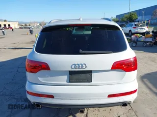 2014 Audi Q7 3.0L TDI Prestige with VIN WA1VMAFEXED008703, listed as a IAAI auction lot 41689471 with 49,658 mi miles. Bid and sale history available at carsss.com. Image 16.