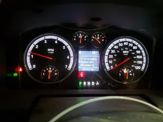 2009 Dodge 1500 Sport z VIN 1D3HV18T99S781442, wystawiony jako Copart lot #43260325 z przebiegiem 137 312 mil mil oraz Szkoda całkowita • Salvage title. Historia ofert i sprzedaży dostępna na DreamBid. Obrazek 9.