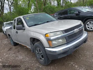 2004 Chevrolet Colorado LS Z85 with VIN 1GCCS198648121953, listed as a IAAI auction lot 42130615 with 161,617 mi miles. Bid and sale history available at carsss.com. Image 1.