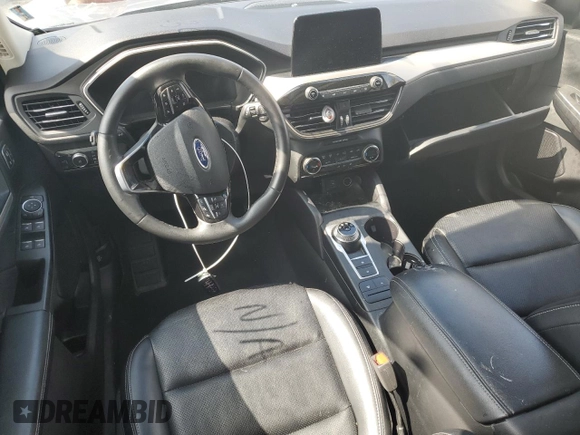 2021 Ford Escape SEL with VIN 1FMCU0H62MUB04381, listed as a Copart auction lot 43056673 with 42,473 mi miles and Salvage title. Bid and sale history available at DreamBid. Image 8.