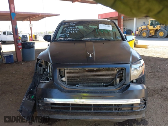 2010 Dodge Caliber SXT z VIN 1B3CB4HA3AD612829, wystawiony jako IAAI lot #42303635 z przebiegiem 230 191 mil mil oraz . Historia ofert i sprzedaży dostępna na DreamBid. Obrazek 11.