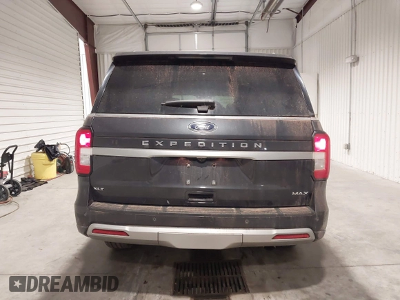 2024 Ford Expedition Max XLT with VIN 1FMJK1H89REA50194, listed as a IAAI auction lot 41813295 with 14,077 mi miles and . Bid and sale history available at DreamBid. Image 16.