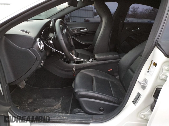 2018 Mercedes-Benz CLA 250 with VIN WDDSJ4EB5JN595932, listed as a Copart auction lot 70053322 with 31,286 mi miles and . Bid and sale history available at DreamBid. Image 7.