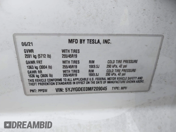 2021 Tesla Model Y Long Range with VIN 5YJYGDEE0MF209045, listed as a IAAI auction lot 41762738 with 24,721 mi miles. Bid and sale history available at carsss.com. Image 9.