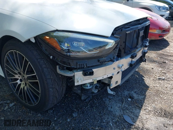 2022 Mercedes-Benz C 300 with VIN W1KAF4HB0NR043102, listed as a IAAI auction lot 42002594 with 31,612 mi miles and . Bid and sale history available at DreamBid. Image 18.