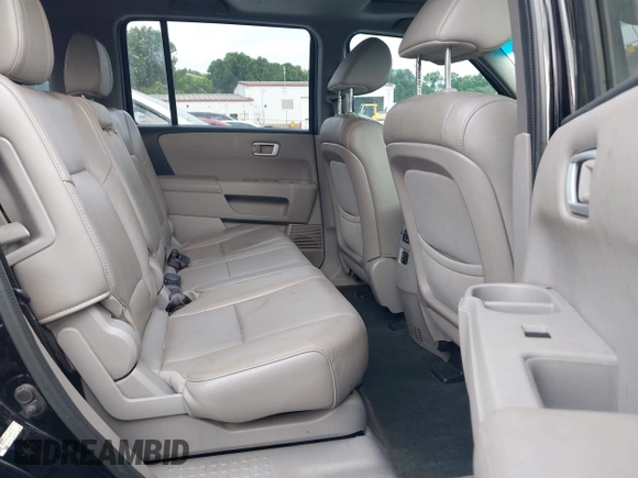 2015 Honda Pilot EX-L z VIN 5FNYF4H51FB024178, wystawiony jako IAAI lot #42296166 z przebiegiem 195 992 mil mil oraz . Historia ofert i sprzedaży dostępna na DreamBid. Obrazek 8.