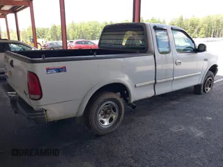 1997 Ford F-150 XL с VIN 1FTDX18W4VNB21720, выставлен на аукционе IAAI как лот 42578603 с пробегом 160 437 миль миль и . История ставок и продаж доступна на DreamBid. Изображение 4.