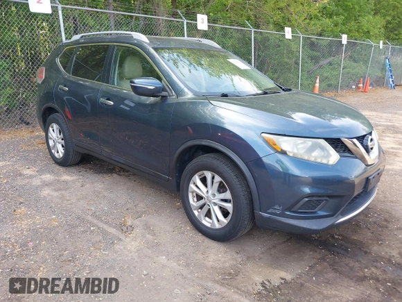 2014 Nissan Rogue SV with VIN 5N1AT2MT2EC811747, listed as a IAAI auction lot 42142536 with 256,933 mi miles and . Bid and sale history available at carsss.com. Image 1.
