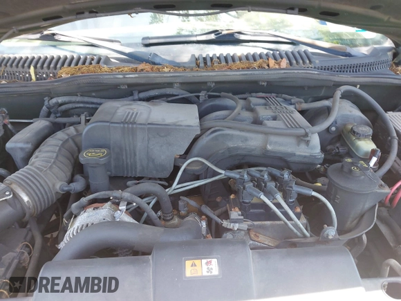 2002 Ford Explorer XLT with VIN 1FMZU73E02UB59460, listed as a IAAI auction lot 42585771 with 140,141 mi miles and . Bid and sale history available at DreamBid. Image 10.