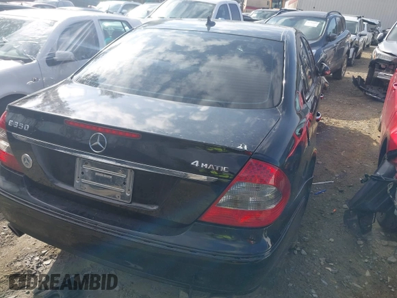 2008 Mercedes-Benz E 350 Luxury with VIN WDBUF87X88B292447, listed as a IAAI auction lot 41754352 with 161,935 mi miles and . Bid and sale history available at carsss.com. Image 4.