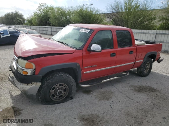 2002 GMC Sierra 2500HD SLE with VIN 1GTHK23U82F240498, listed as a Copart auction lot 52499644 with 133,208 mi miles and Salvage Title. Bid and sale history available at carsss.com. Image 1.