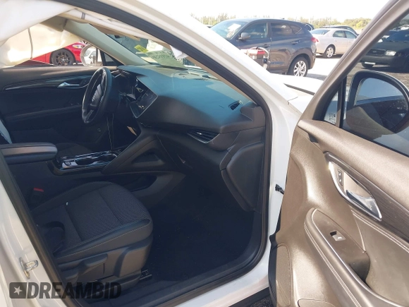 2022 Buick Envision Preferred with VIN LRBAZLR44ND137510, listed as a IAAI auction lot 41935230 with 34,707 mi miles. Bid and sale history available at carsss.com. Image 5.