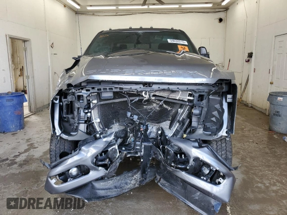 2024 Ford F-250 XL with VIN 1FT8W2BT4REF94743, listed as a Copart auction lot 59032215 with 6,661 mi miles and Salvage title. Bid and sale history available at DreamBid. Image 5.