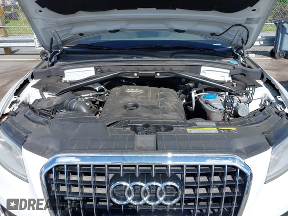 2014 Audi Q5 Premium Plus z VIN WA1LFAFP8EA081587, wystawiony jako IAAI lot #42195922 z przebiegiem 143 540 mil mil oraz . Historia ofert i sprzedaży dostępna na DreamBid. Obrazek 10.