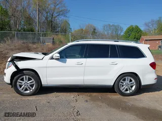 2014 Mercedes-Benz GL-Class GL 450 with VIN 4JGDF7CE5EA430524, listed as a IAAI auction lot 42020941 with 84,544 mi miles. Bid and sale history available at carsss.com. Image 14.
