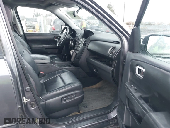 2014 Honda Pilot EX-L with VIN 5FNYF4H51EB025362, listed as a IAAI auction lot 41307101 with 162,688 mi miles. Bid and sale history available at carsss.com. Image 5.