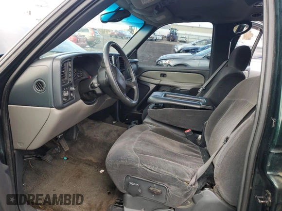 2002 Chevrolet Suburban Z71 with VIN 3GNFK16ZX2G298434, listed as a Copart auction lot 43641805 with 0 mi miles and Salvage Title. Bid and sale history available at carsss.com. Image 7.