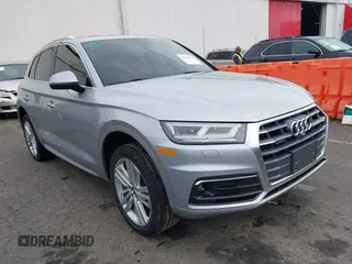 2018 Audi Q5 Prestige with VIN WA1CNAFYXJ2087049, listed as a IAAI auction lot 41145218 with 38,785 mi miles. Bid and sale history available at carsss.com. Image 1.