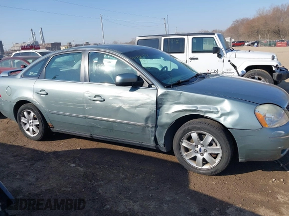 2006 Ford Five Hundred SEL with VIN 1FAFP27196G100488, listed as a IAAI auction lot 41781274 with 170,232 mi miles. Bid and sale history available at carsss.com. Image 13.