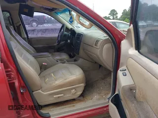 2002 Ford Explorer XLT с VIN 1FMZU63E42ZA11910, выставлен на аукционе IAAI как лот 42392578 с пробегом Не указан миль и . История ставок и продаж доступна на DreamBid. Изображение 5.