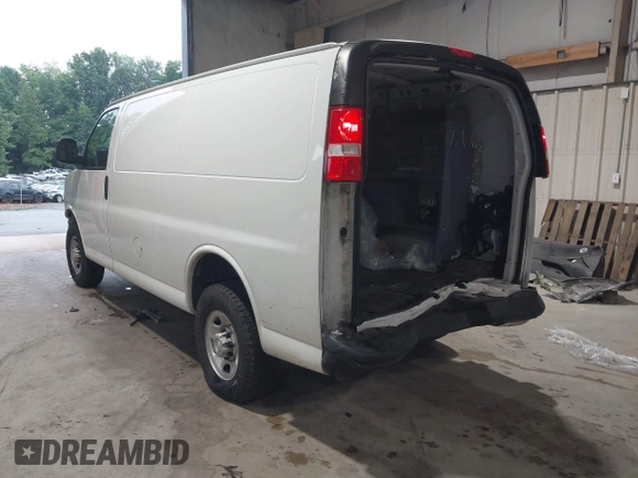 2021 Chevrolet Express Cargo with VIN 1GCWGAFP4M1160480, listed as a IAAI auction lot 42621437 with 99,142 mi miles and . Bid and sale history available at DreamBid. Image 3.
