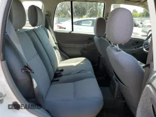 2001 Chevrolet Tracker ZR2 z VIN 2CNBJ734816935414, wystawiony jako Copart lot #54877235 z przebiegiem 117 483 mil mil oraz Szkoda całkowita • Salvage title. Historia ofert i sprzedaży dostępna na DreamBid. Obrazek 11.