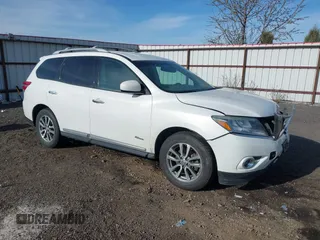 2014 Nissan Pathfinder Platinum Hybrid with VIN 5N1CR2MM6EC640419, listed as a IAAI auction lot 42003462 with 149,866 mi miles. Bid and sale history available at carsss.com. Image 1.