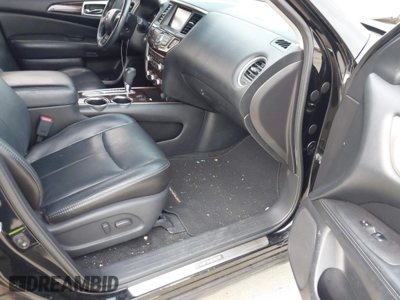 2014 Nissan Pathfinder SV with VIN 5N1AR2MN0EC620439, listed as a IAAI auction lot 42052681 with 187,734 mi miles. Bid and sale history available at carsss.com. Image 5.