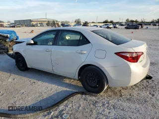 2019 Toyota Corolla L z VIN 5YFBURHE5KP881093, wystawiony jako Copart lot #47292305 z przebiegiem Nie podano mil oraz Nie do naprawy • Non repairable. Historia ofert i sprzedaży dostępna na DreamBid. Obrazek 2.