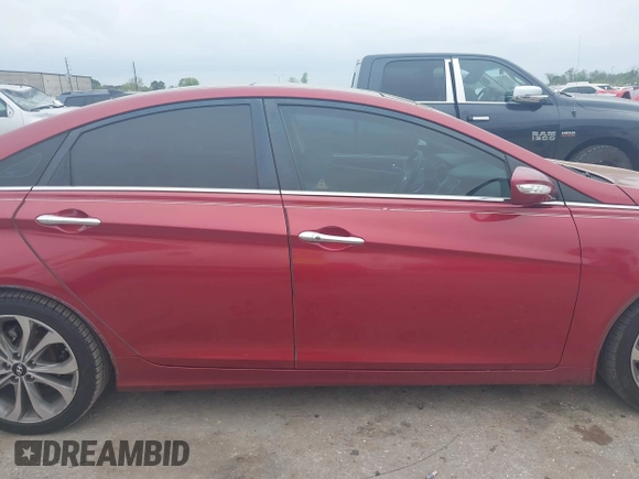 2013 Hyundai Sonata Limited with VIN 5NPEC4AB7DH589240, listed as a IAAI auction lot 41891612 with 203,869 mi miles and . Bid and sale history available at carsss.com. Image 13.